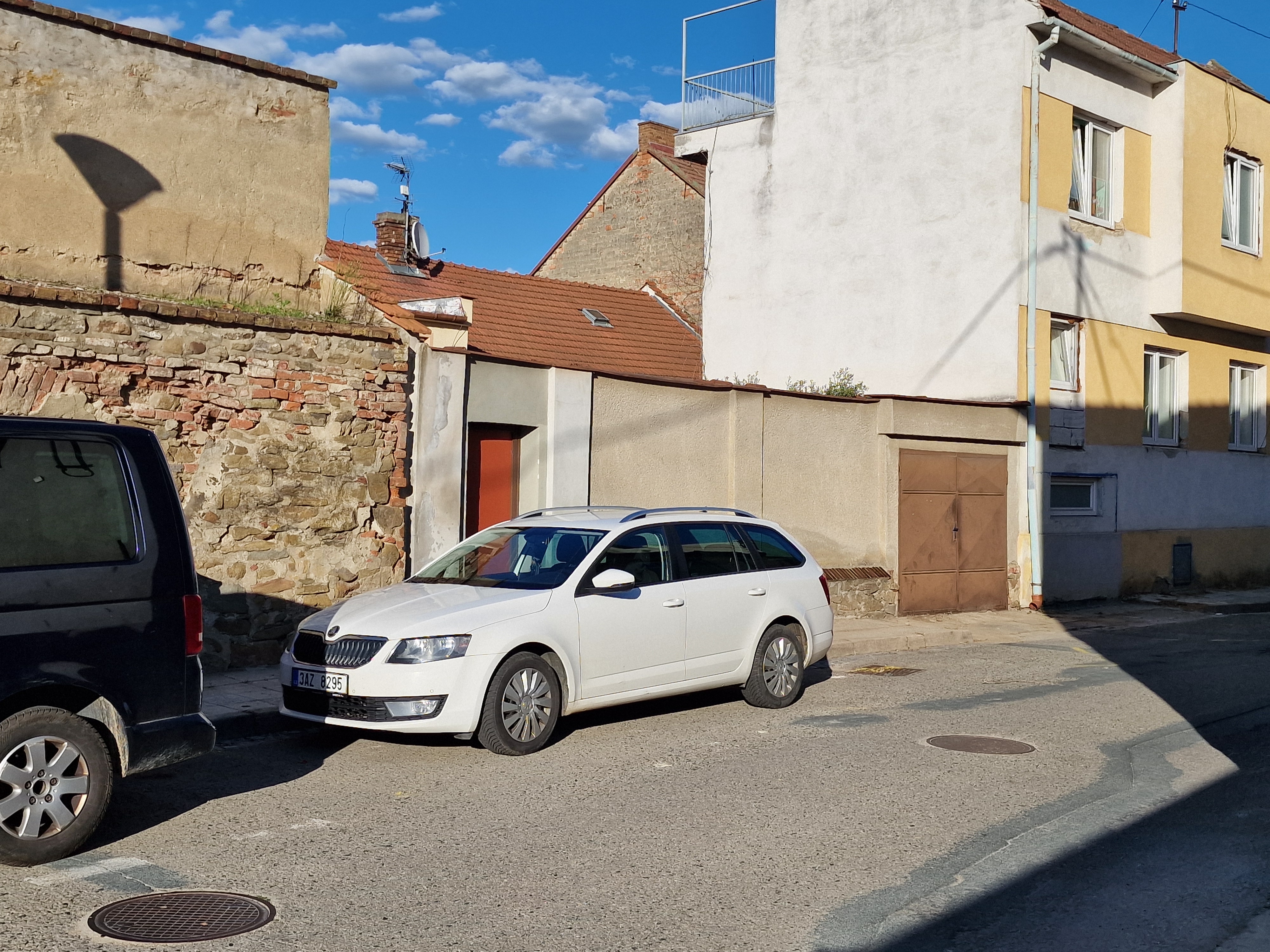 Další pohled z ulice Pivovarská